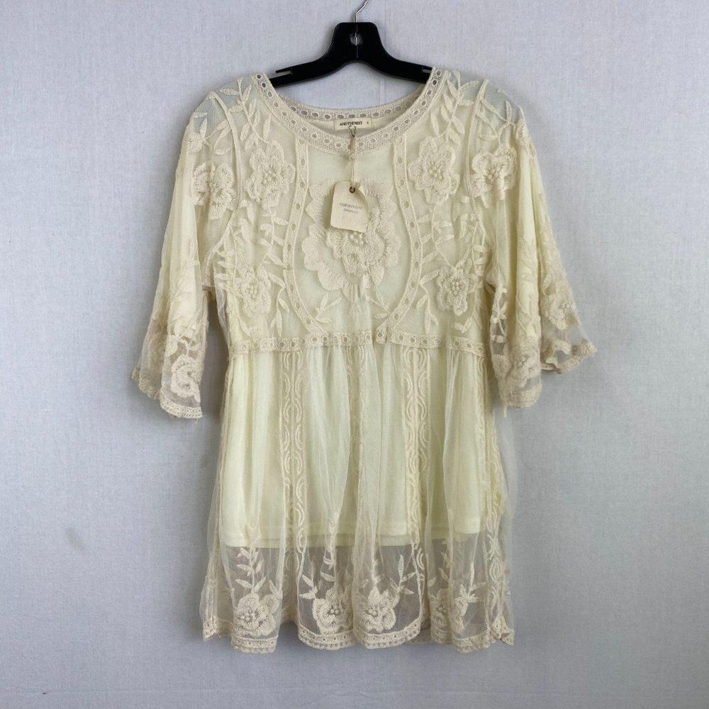 ANDTHEWHY Lace Cream Dreamy Top NWT